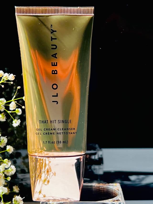 JLo Beauty That Hit Single Gel-Cream Cleanser review photo by Binci