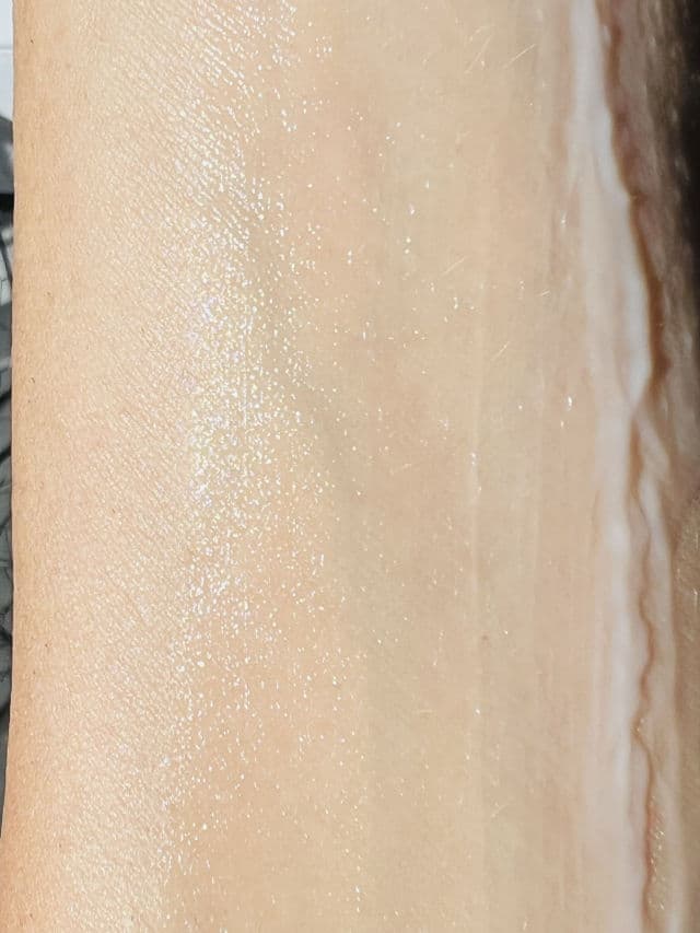 Andalou Naturals Acai + Kombucha Oil-Free Moisturizer review photo by Binci