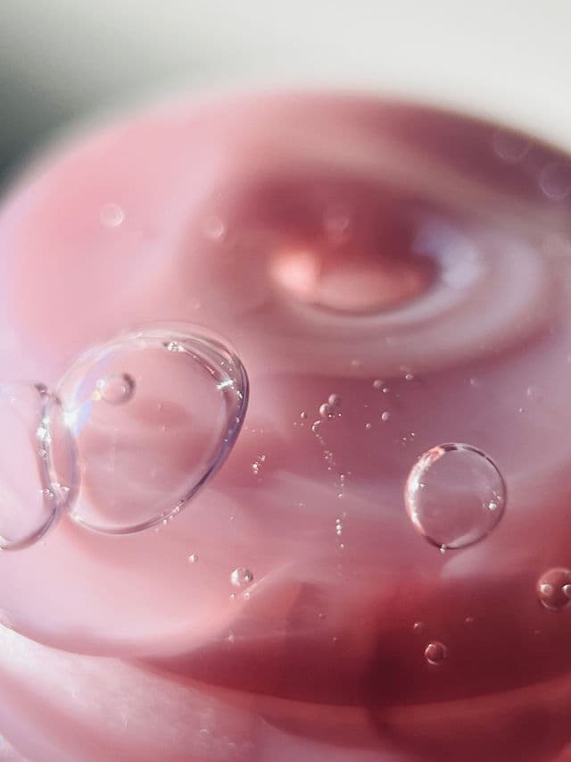 SolaWave Solabiome Hydrating Gel Cleanser review photo by Binci