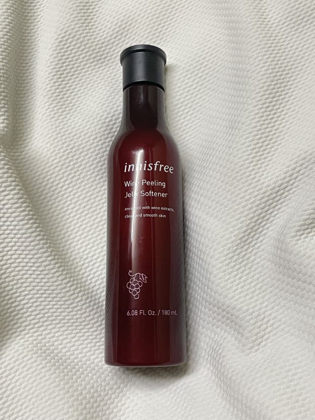 INNISFREE Wine Peeling Jelly Softener review photo by Aveyreviews