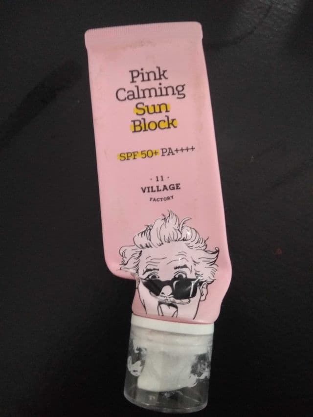 Village 11 Factory Pink Calming Tone Up Sunblock SPF 50+ PA++++. review photo by maritzadarita