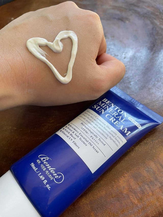 BENTON Mineral Sun Cream SPF50+/PA++++ review photo by WondaDonda
