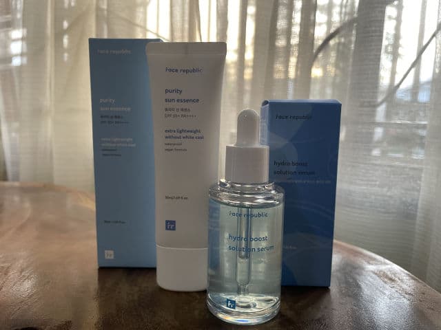 Face Republic Hydro Boost Solution Serum review photo by WondaDonda