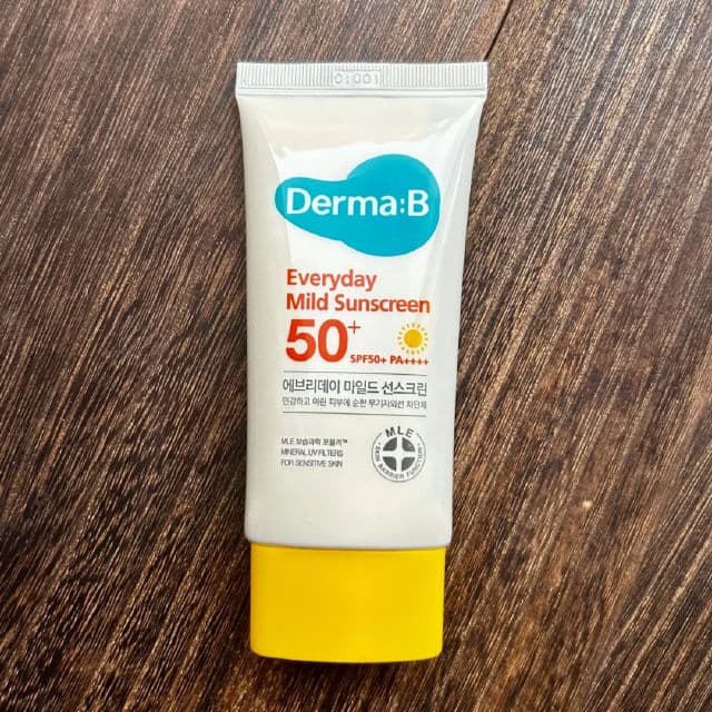 Derma B Everyday Mild Sunscreen SPF50+ PA++++ review photo by Bitesizedbagel