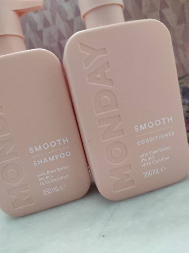 MONDAY Haircare Smooth Conditioner review photo by sweetrous