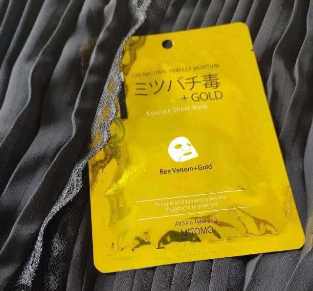 Mitomo Gold + Bee Venom Moisturizing Face Mask review photo by sweetrous