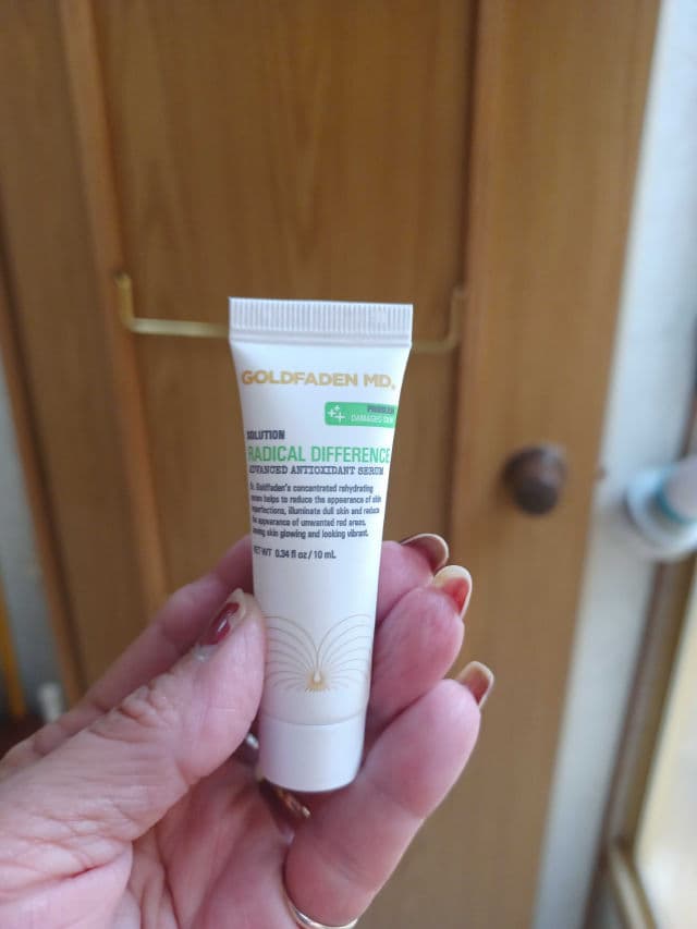 Goldfaden MD Radical Difference Advanced Antioxidant Serum review photo by Bkasee66
