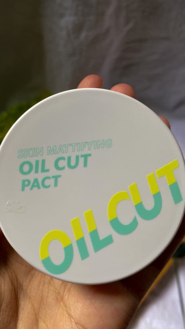 I'M MEME I'm Oil Cut Pact review photo by AnisaZulaika