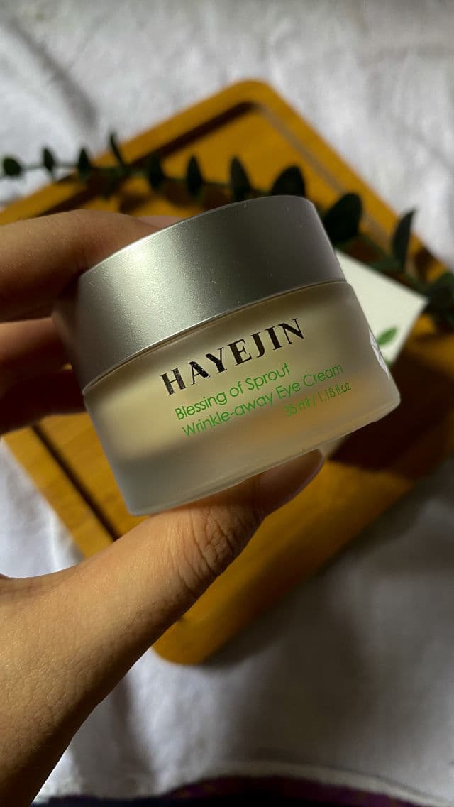 HAYEJIN Blessing of Sprout Wrinkle-away Eye Cream review photo by AnisaZulaika