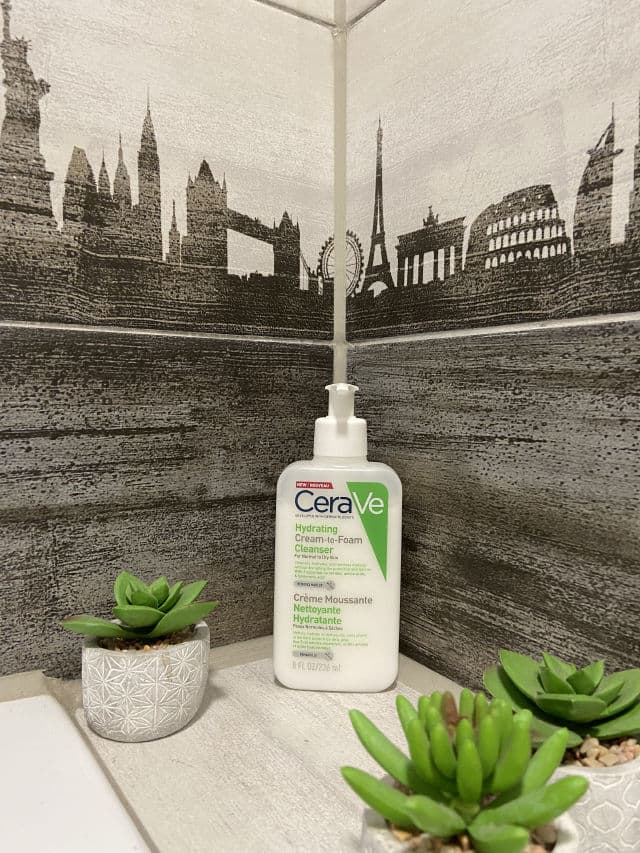 CeraVe Hydrating Cream-to-Foam Cleanser review photo by MagdaG 