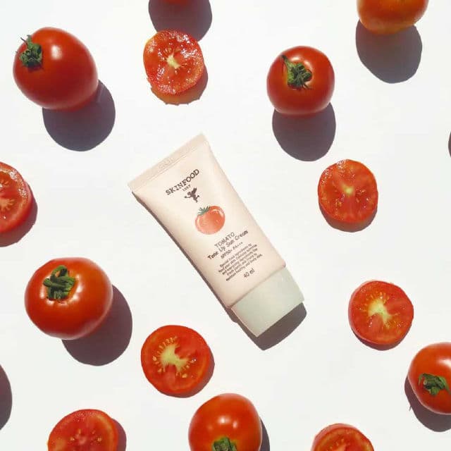 SKINFOOD Tomato Tone Up Sun Cream SPF50+ PA+++ review photo by Skincarediarysos