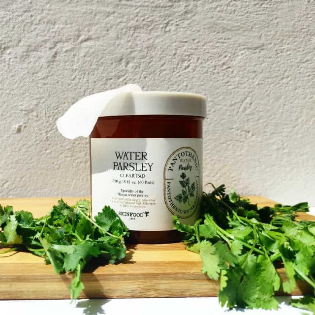 SKINFOOD Pantothenic Water Parsley Clear Pad review photo by Skincarediarysos