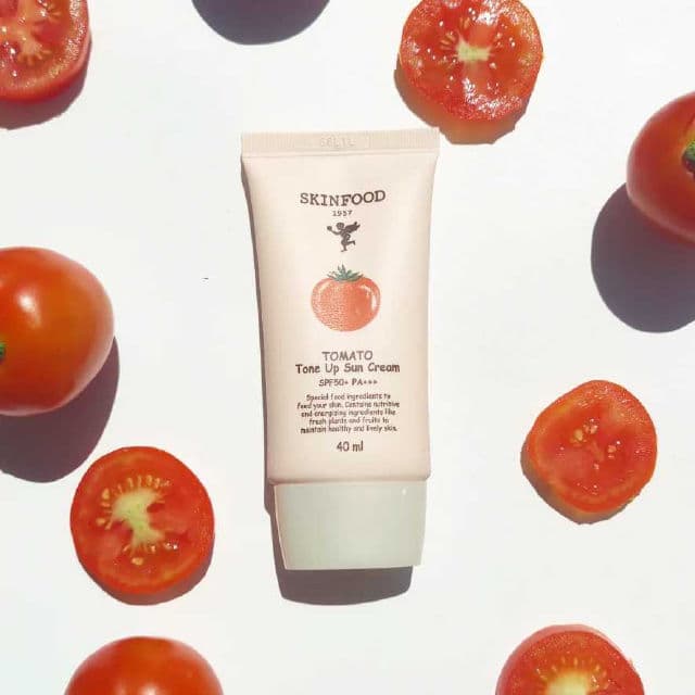 SKINFOOD Tomato Tone Up Sun Cream SPF50+ PA+++ review photo by Skincarediarysos