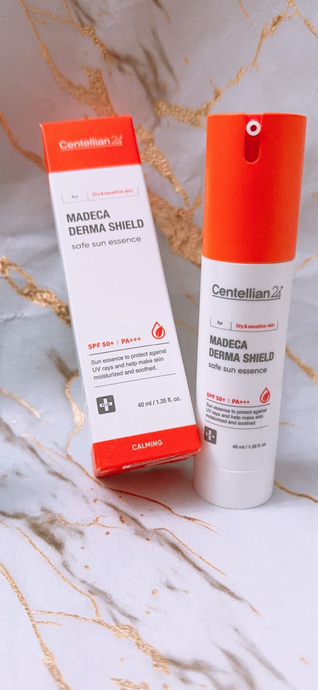 Centellian24 Madeca Derma Shield Safe Sun Essence SPF50+ PA++++ review photo by Samrah