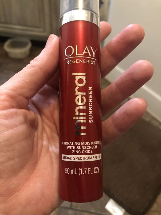 Olay Regenerist Mineral Sunscreen Hydrating Moisturizer SPF 30 review photo by marmar44
