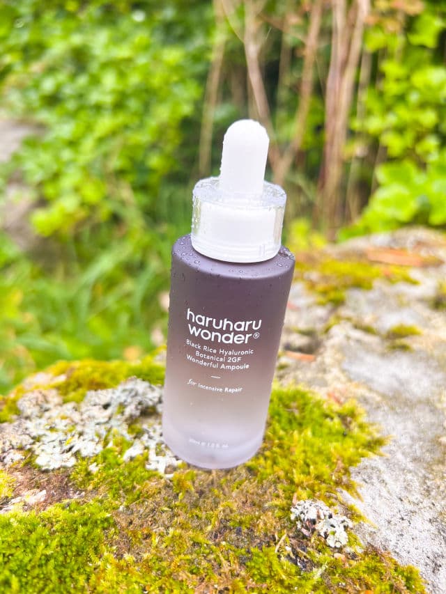 HaruHaru WONDER Black Rice Hyaluronic Botanical 2GF Wonderful Ampoule review photo by Ecnpo