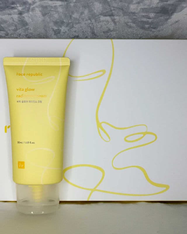 Face Republic Vita Glow Radiance Cream review photo by Skincarewithdannn
