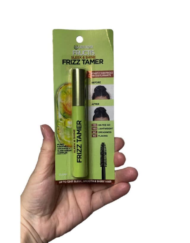 Garnier Fructis Sleek & Shine Frizz Tamer Slicking Hair Serum Wand for Frizz & Flyaways review photo by JenJen305