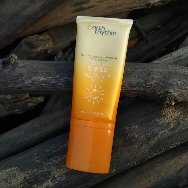 Earth Rhythm Ultra Defence Hybrid Sun Fluid SPF 50+ review photo by skincaresio