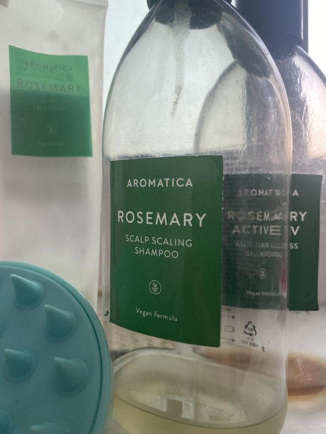 Rosemary Scalp Scaling Shampoo product review