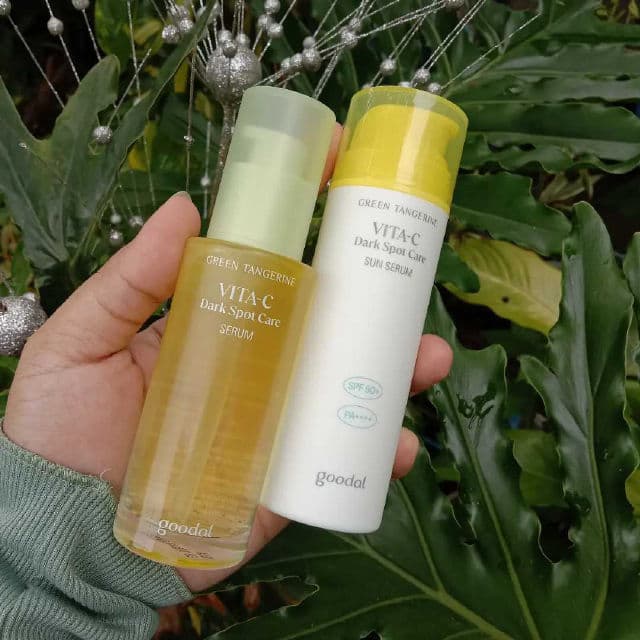 GOODAL Green Tangerine Vita C Dark Spot Care Sun Serum SPF 50+ PA++++  review photo by diffidentdreamer