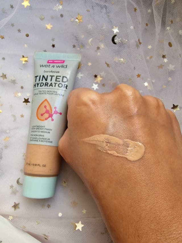 Wet N Wild Bare Focus Tinted Hydrator Tinted Skin Veil review photo by Raccoonsvanity