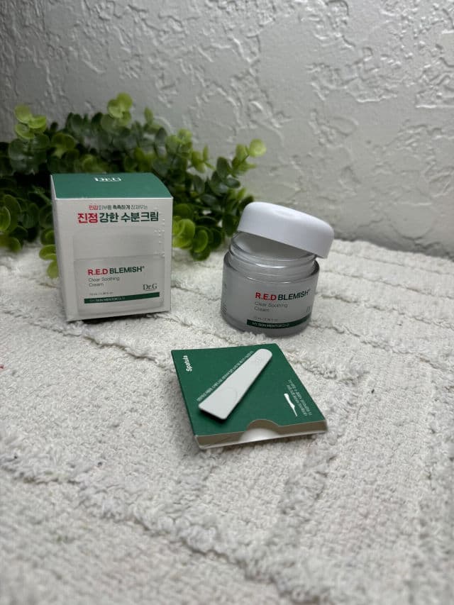 DR.G Red Blemish Clear Soothing Cream review photo by Elyyyyyy11