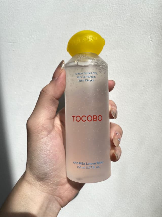 Tocobo AHA BHA Lemon Toner review photo by Mjmitrinh