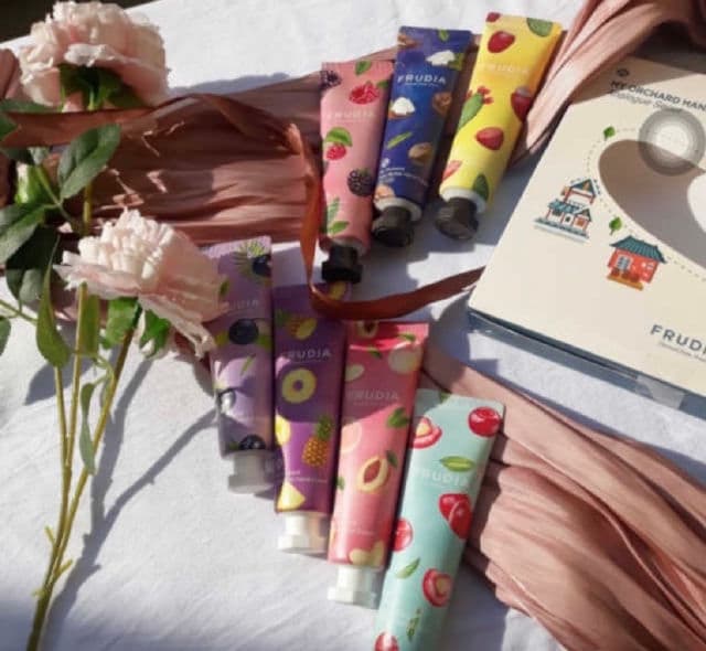 Frudia My Orchard Pineapple Hand Cream review photo by Mjmitrinh