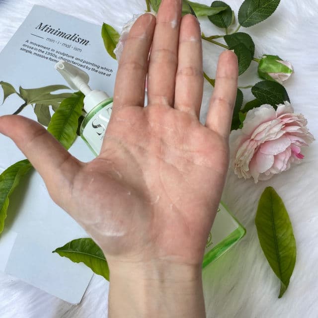 SVR Sebiaclear Gel Moussant review photo by Mjmitrinh