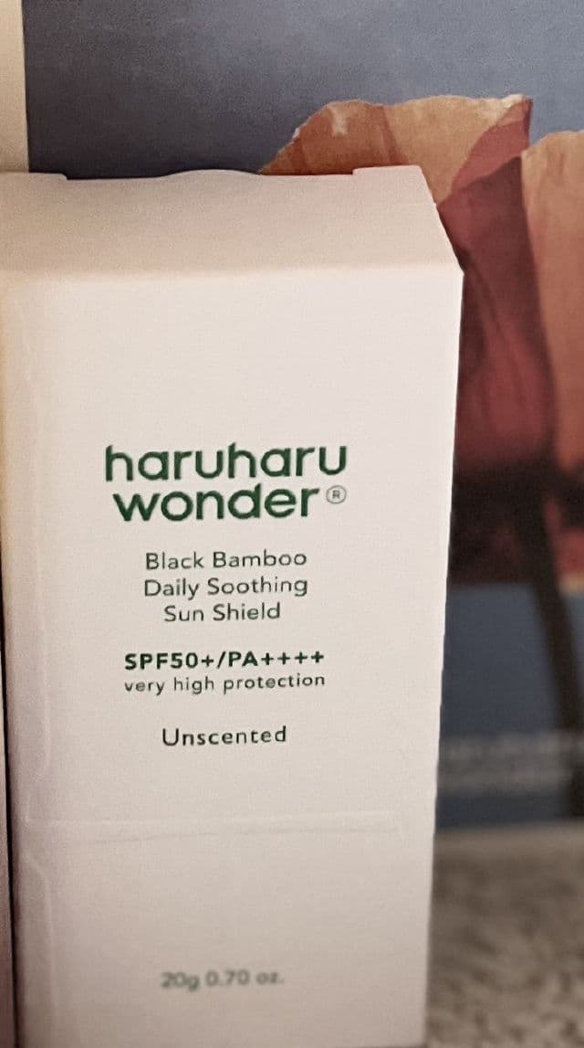 HaruHaru WONDER Black Bamboo Daily Soothing Sun Shield SPF50+ PA++++ review photo by BabyYaa