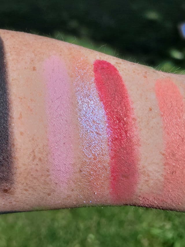 NOMAD Cosmetics Fêtes de Provence Palette Palette review photo by Researching4Beauty