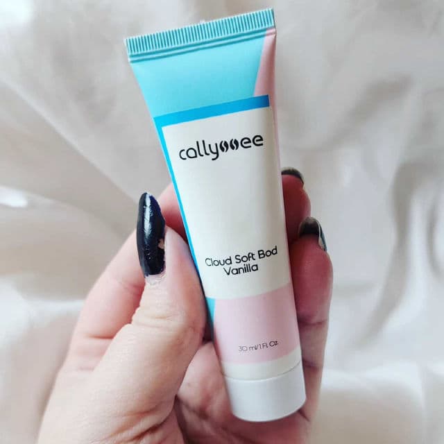 Callyssee Cloud Soft Bod - Vanilla review photo by Researching4Beauty