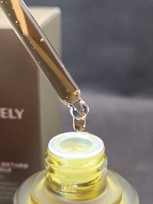 Vely Vely Artemisia Return Ampoule review photo by Researching4Beauty
