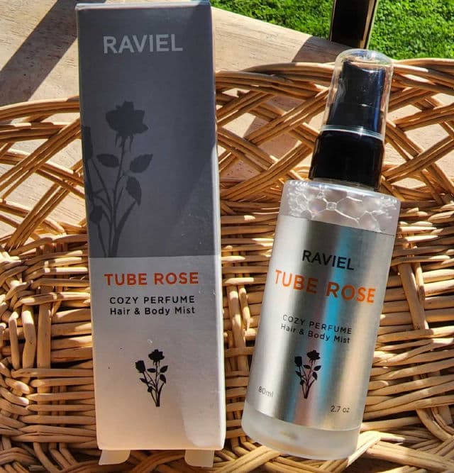 RAVIEL Cozy Perfume Hair & Body Mist Spray review photo by Researching4Beauty