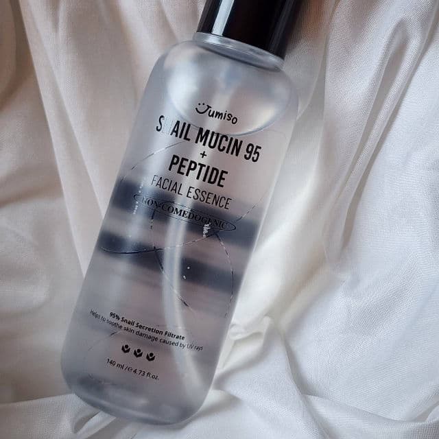 Snail Mucin 95 + Peptide Essence product review