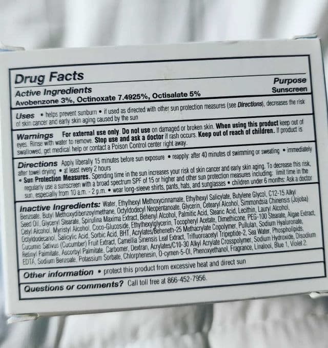 Erno Laszlo Firmarine Moisturizer SPF30 review photo by Researching4Beauty