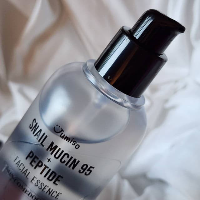Snail Mucin 95 + Peptide Essence product review