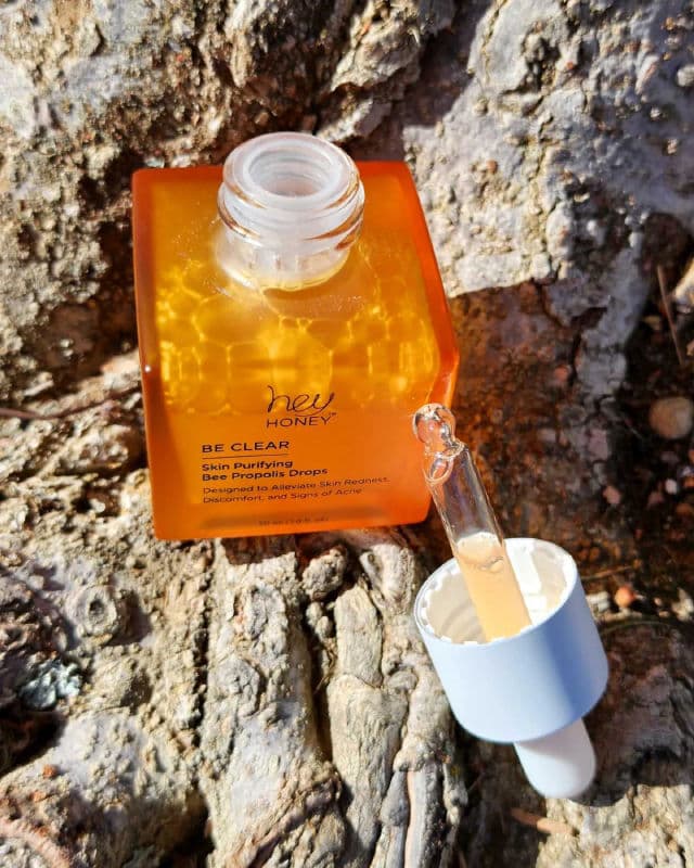Hey Honey Be Clear - Skin Purifying Bee Propolis Drops review photo by Researching4Beauty