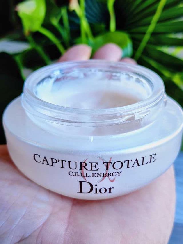 Dior Capture Totale Cell Energy review photo by Researching4Beauty