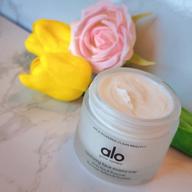 Alo Yoga Luminizing Face Moisturizer review photo by Researching4Beauty