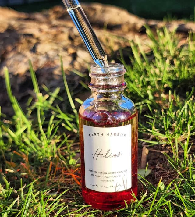 Earth Harbor Naturals Helios Anti-Pollution Youth Ampoule review photo by Researching4Beauty