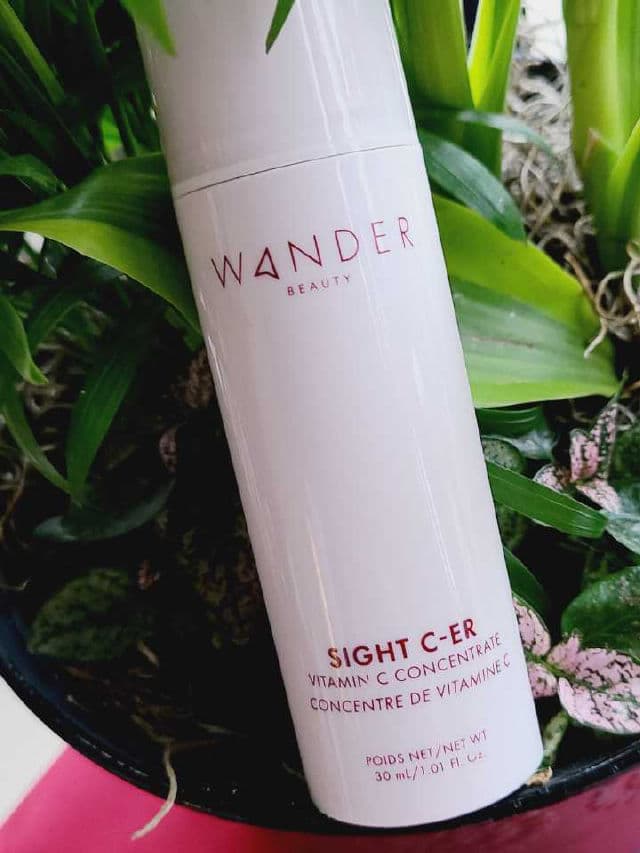 Wander Beauty Sight C-er Vitamin C Concentrate review photo by Researching4Beauty