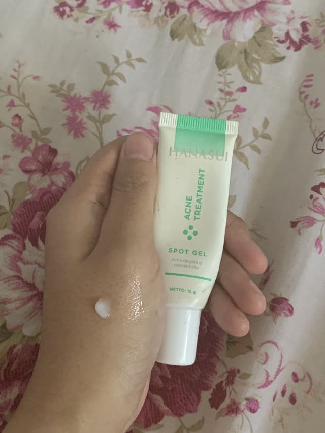 Hanasui Cosmetics Acne Treatment Spot Gel review photo by Siitha