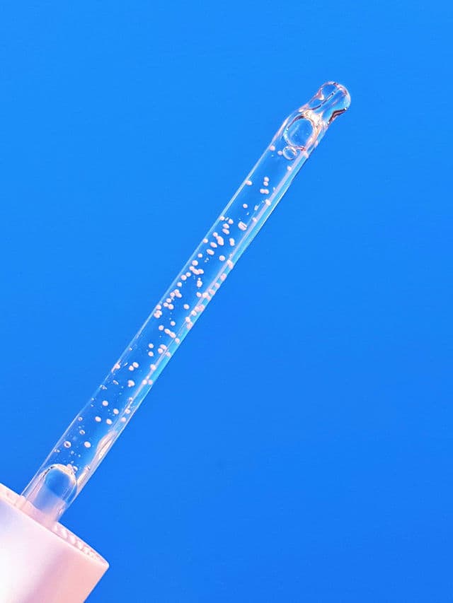 SKIN1004 Madagascar Centella Tone Brightening Capsule Ampoule review photo by Beautyaleert