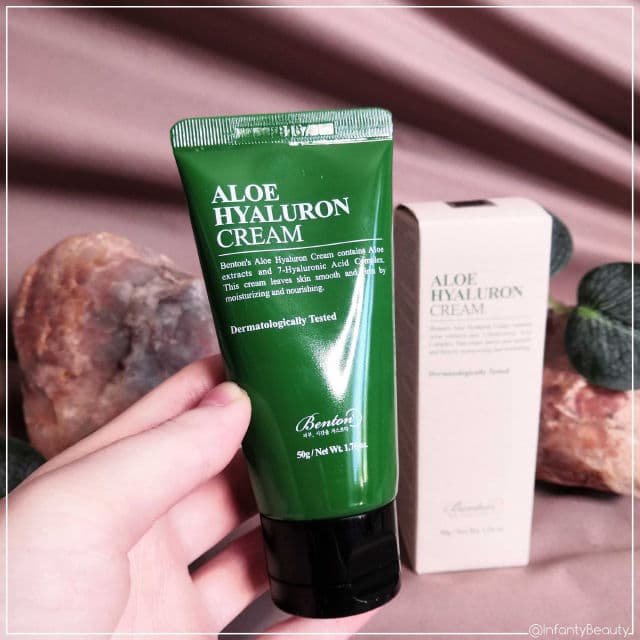 BENTON Aloe Hyaluron Cream review photo by TanyaKbeauty