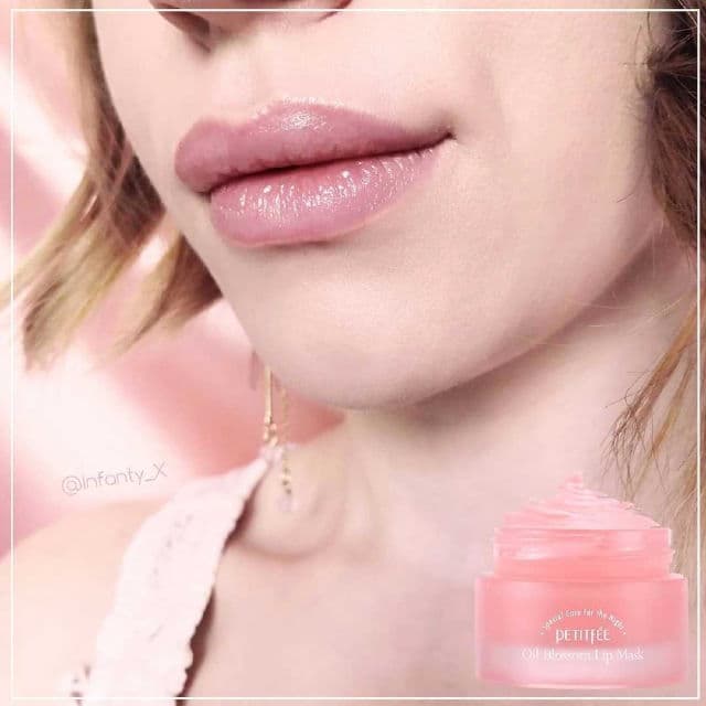 Petitfee Oil Blossom Lip Mask - Camelia Seed Oil review photo by TanyaKbeauty