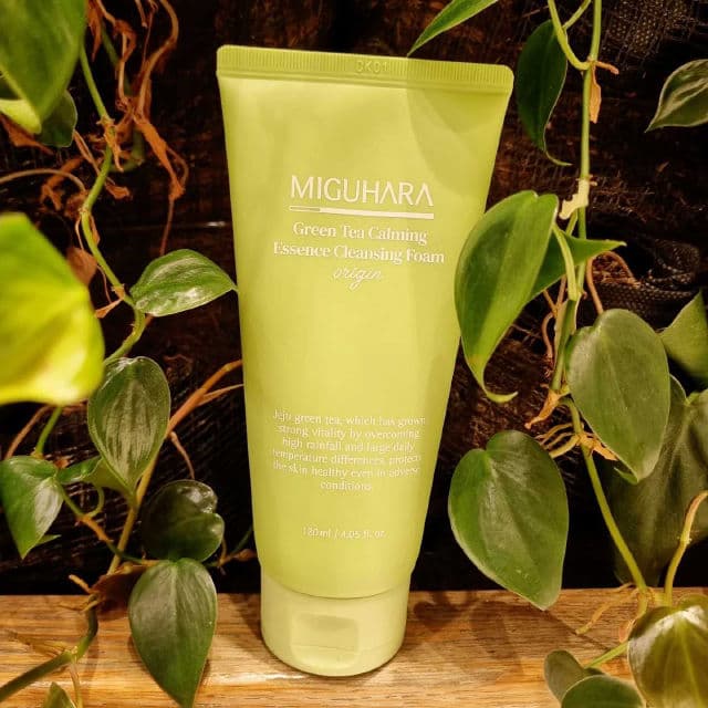 Miguhara Green Tea Calming Essence Cleansing Foam review photo by ChoonKhee