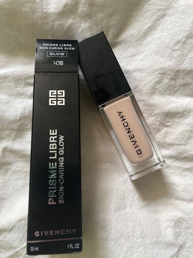 Prisme Libre Skin-Caring Glow Foundation product review