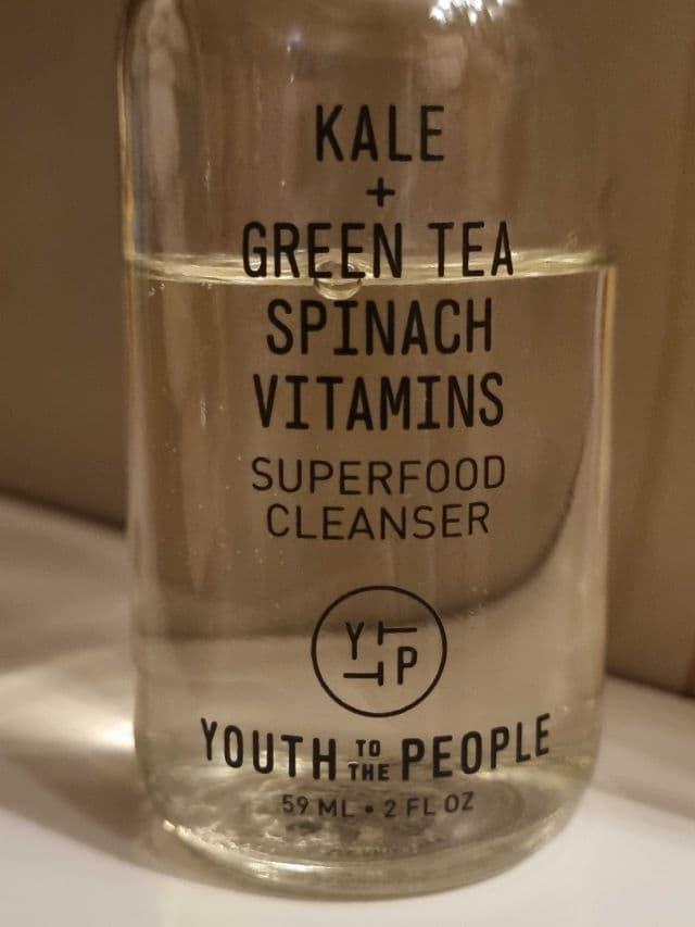 Youth To The People Kale + Green Tea Spinach Vitamins Superfood Cleanser review photo by glowandsunshine